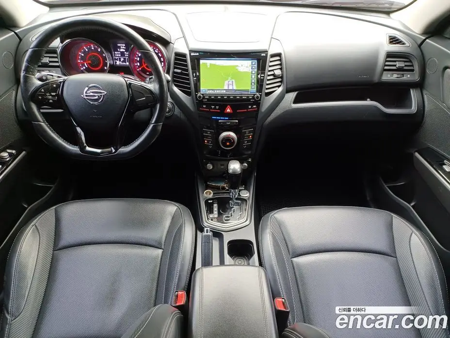 SsangYong TIBOLI 2017 1.6 автомат (гидро), фото 7