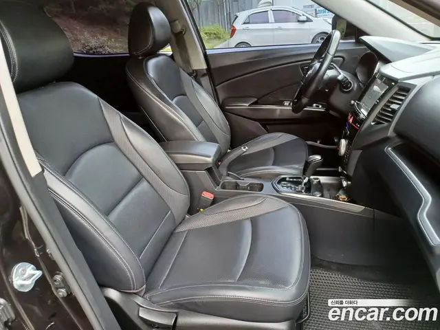SsangYong TIBOLI 2017 1.6 автомат (гидро), миниатюра 9