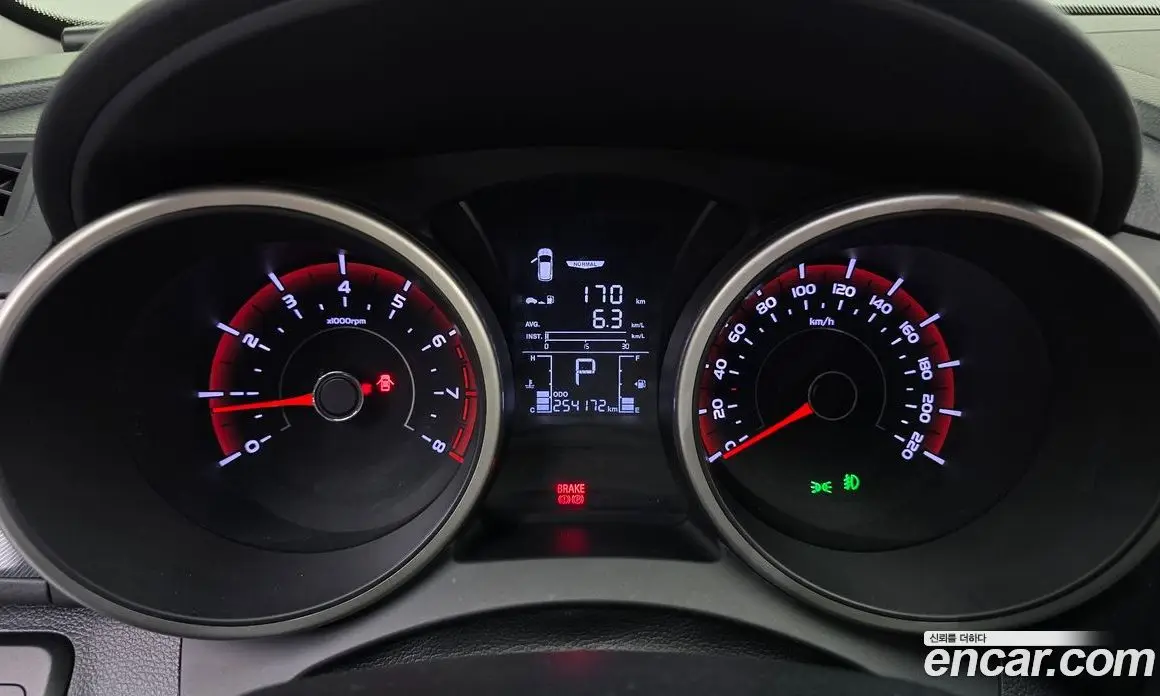 SsangYong TIBOLI 2017 1.6 автомат (гидро), фото 8