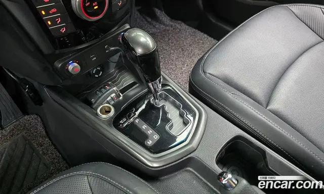 SsangYong TIBOLI 2017 1.6 автомат (гидро), миниатюра 9