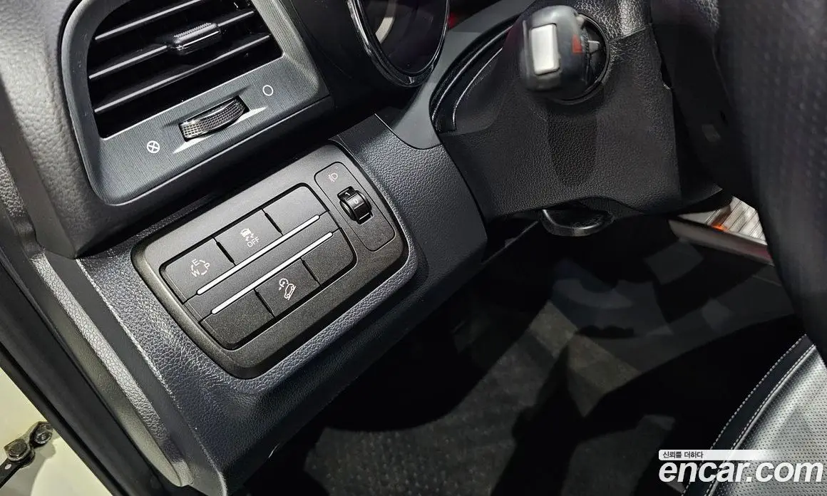 SsangYong TIBOLI 2019 1.6 автомат (гидро), фото 24