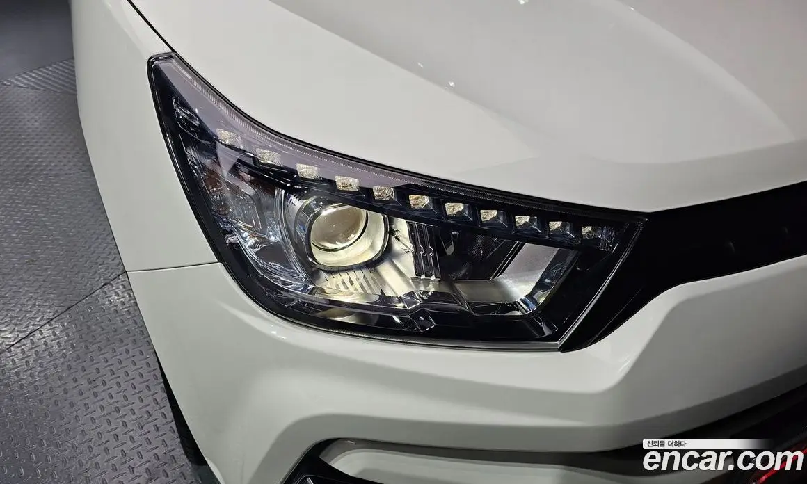 SsangYong TIBOLI 2019 1.6 автомат (гидро), фото 8