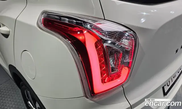 SsangYong TIBOLI 2019 1.6 автомат (гидро), миниатюра 9