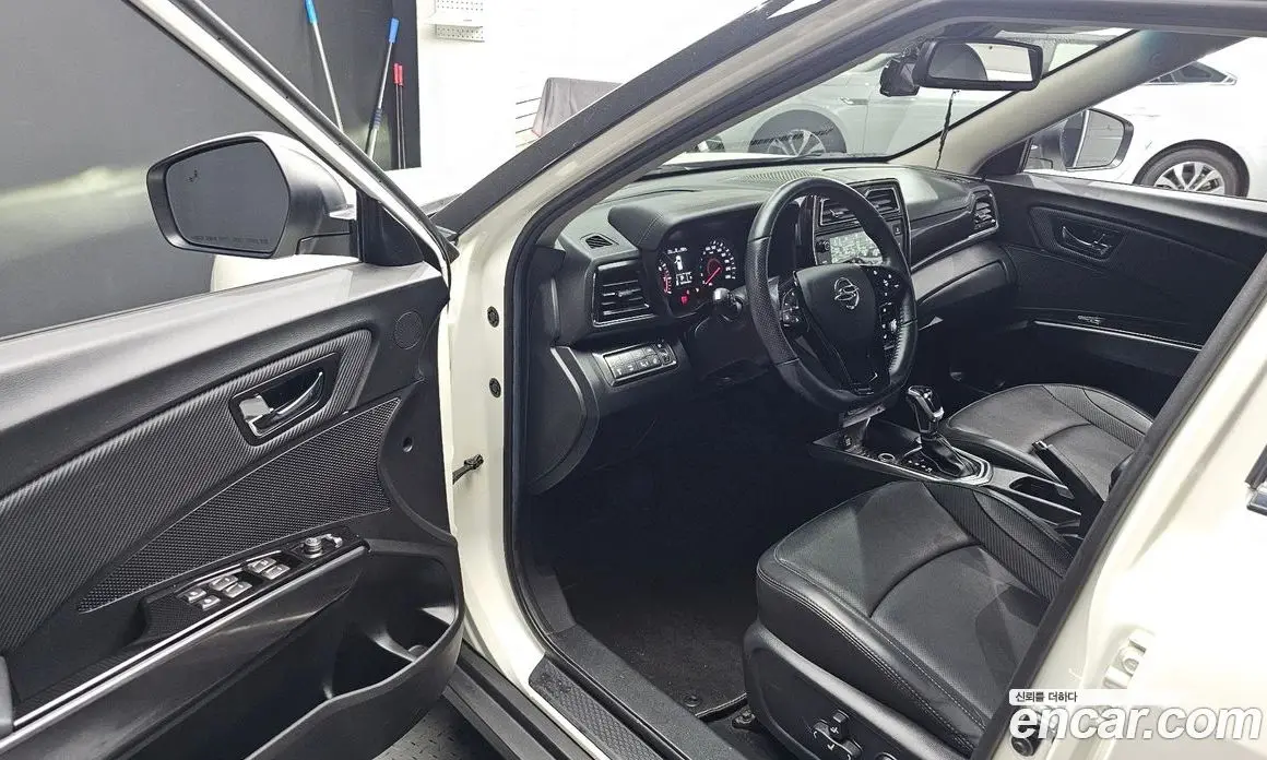 SsangYong TIBOLI 2022 1.5 автомат (гидро), фото 13