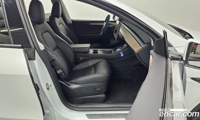 Tesla Model Y 2024 0.2 автомат (гидро), миниатюра 12