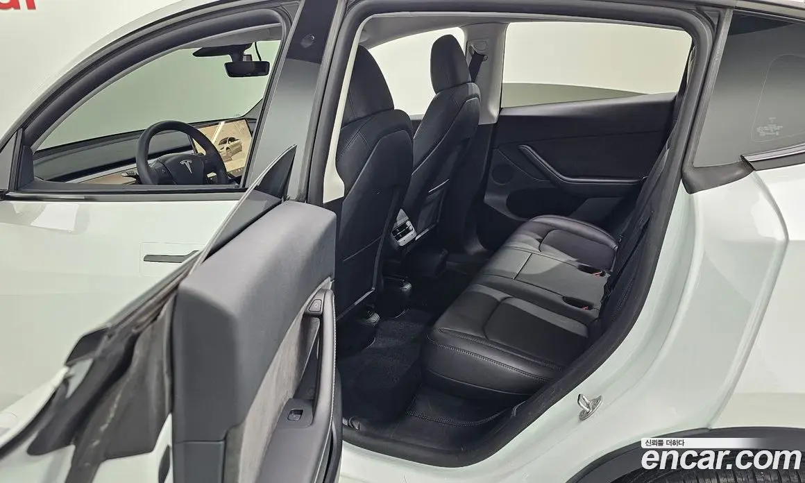 Tesla Model Y 2024 0.2 автомат (гидро), фото 28