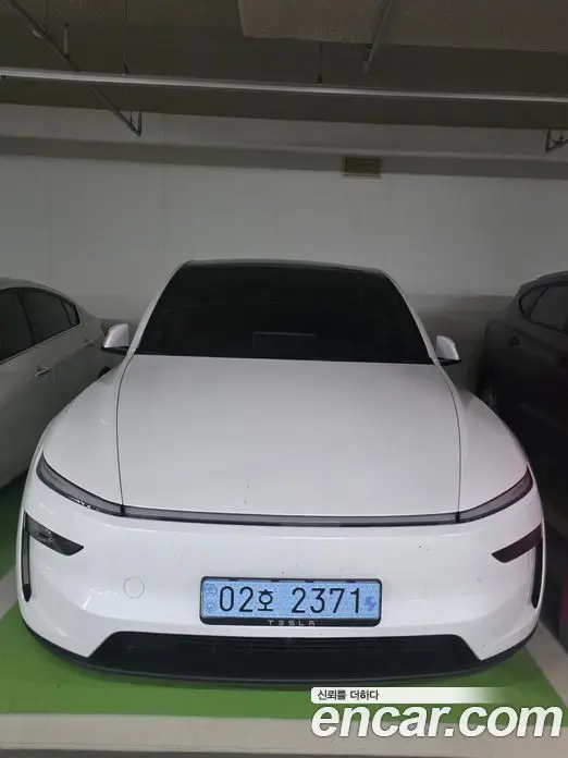 Tesla Model Y, 2025, 11 500 км