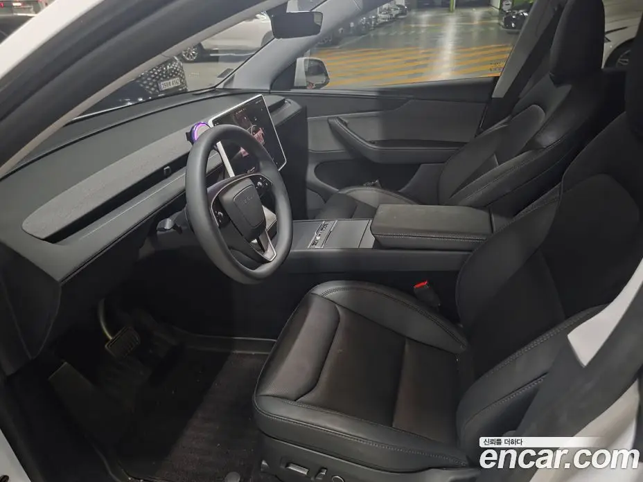 Tesla Model Y 2025 автомат (гидро), фото 5