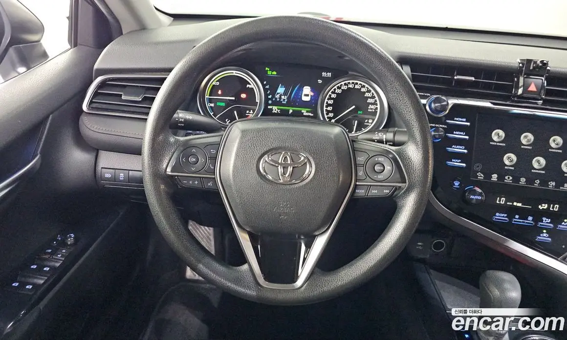 Toyota Camry 2019 2.5 автомат (гидро), фото 19