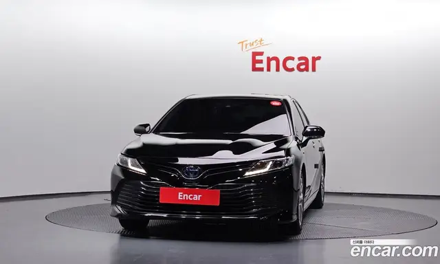 Toyota Camry 2019 2.5 автомат (гидро), миниатюра 3