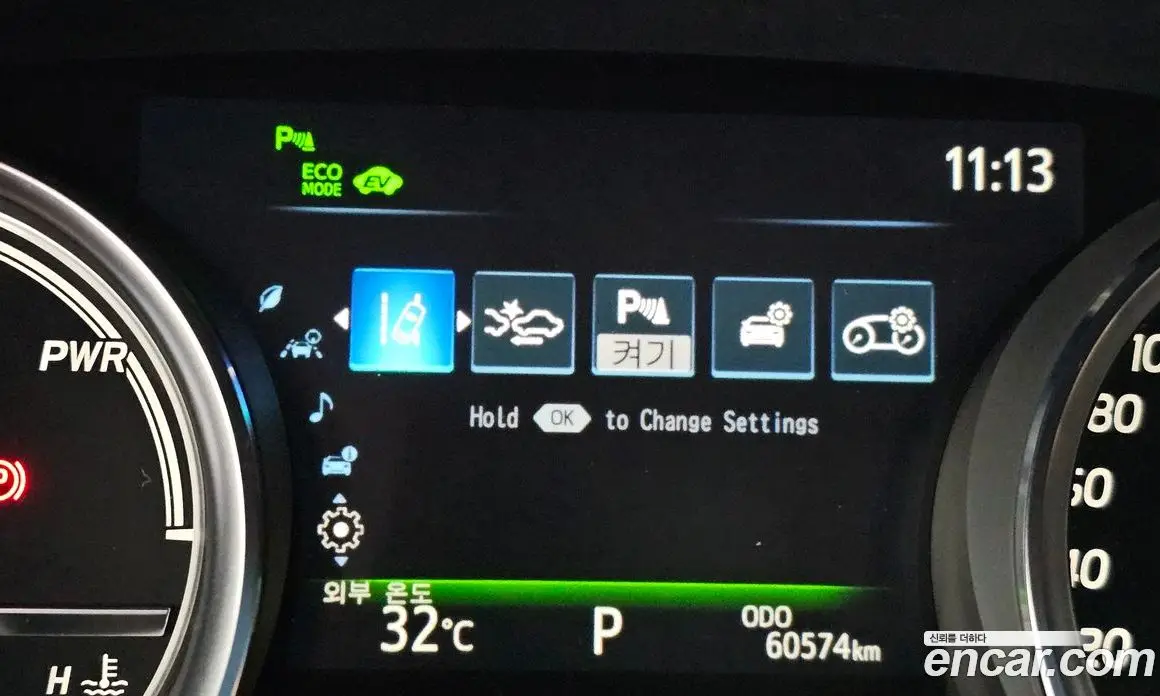 Toyota Camry 2019 2.5 автомат (гидро), фото 23