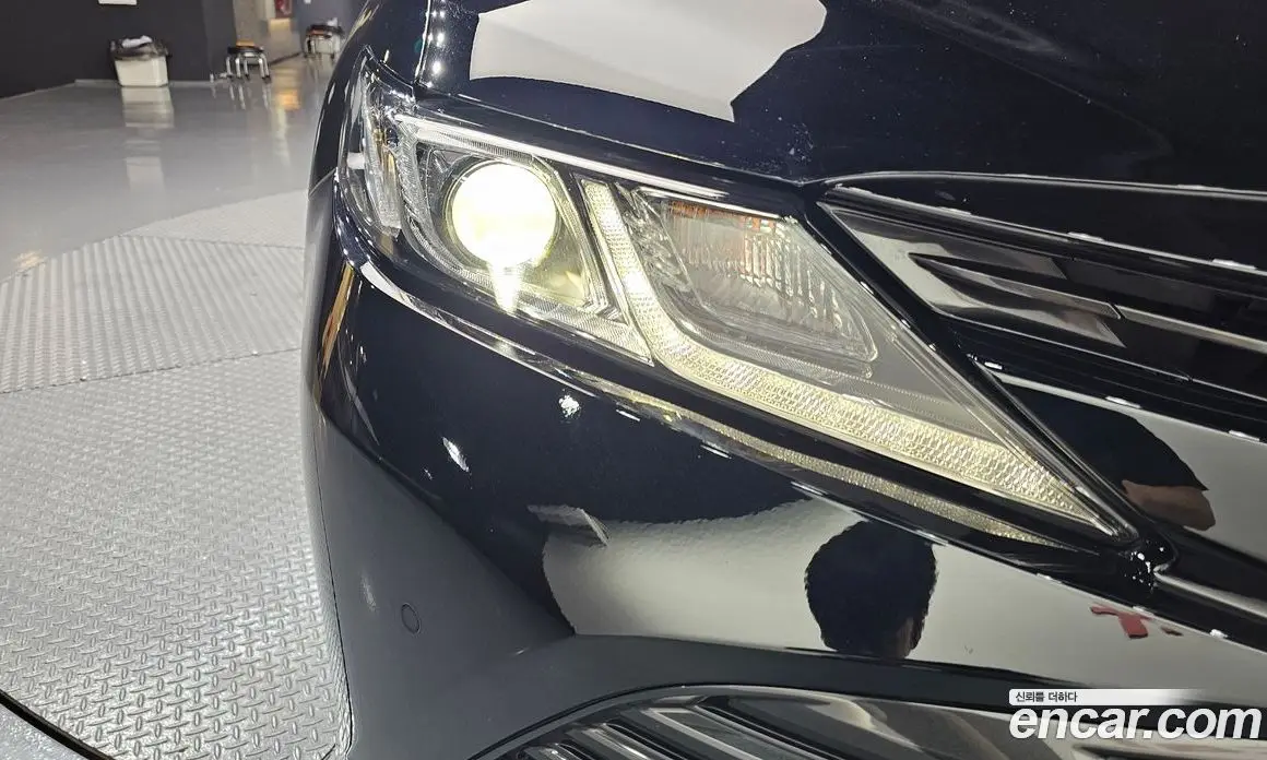 Toyota Camry 2019 2.5 автомат (гидро), фото 8