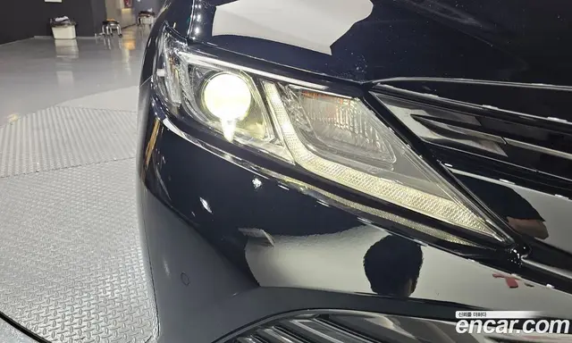 Toyota Camry 2019 2.5 автомат (гидро), миниатюра 8