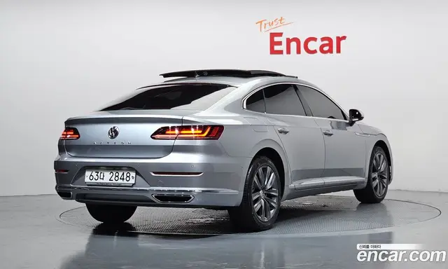 Volkswagen Arteon 2018 2.0 автомат (гидро), миниатюра 2