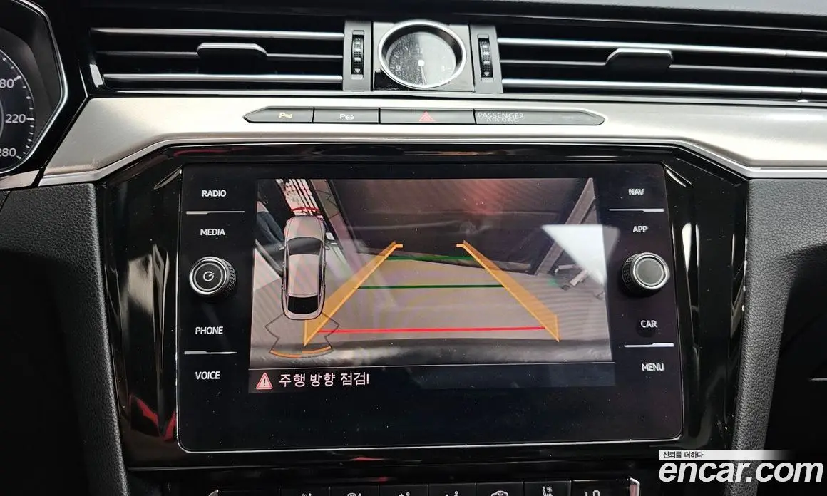 Volkswagen Arteon 2018 2.0 автомат (гидро), фото 13