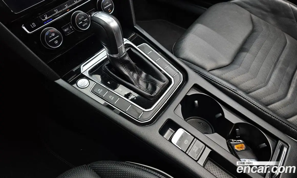 Volkswagen Arteon 2018 2.0 автомат (гидро), фото 9