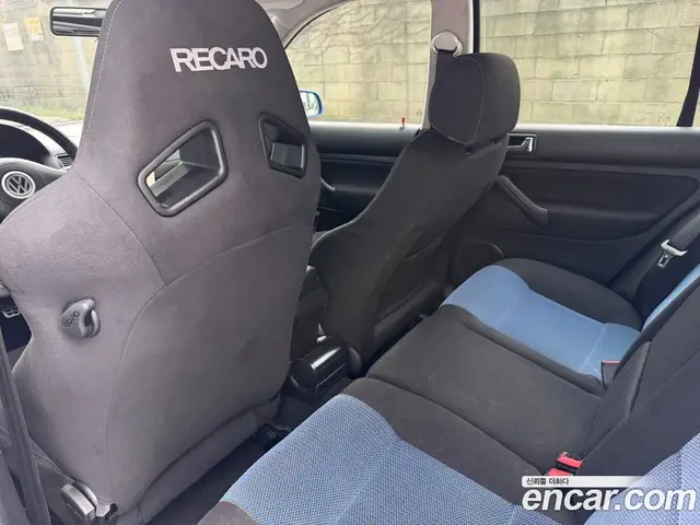 Volkswagen Golf 2000 1.8 механика, миниатюра 12
