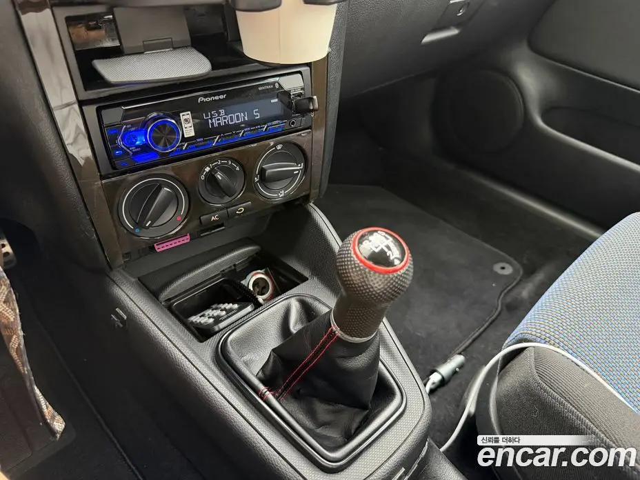 Volkswagen Golf 2000 1.8 механика, фото 19