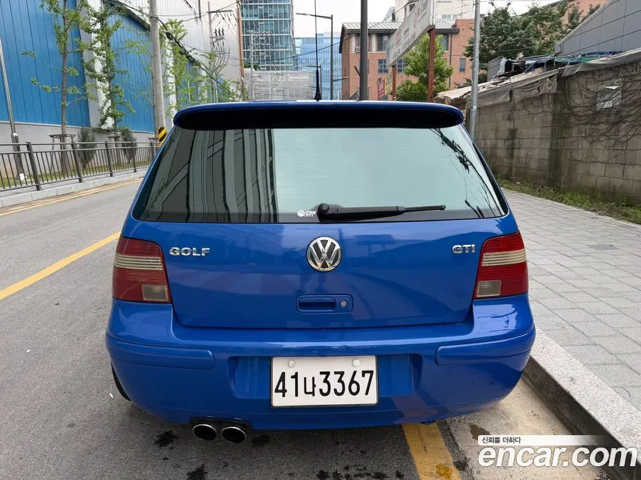 Volkswagen Golf 2000 1.8 механика, фото 5