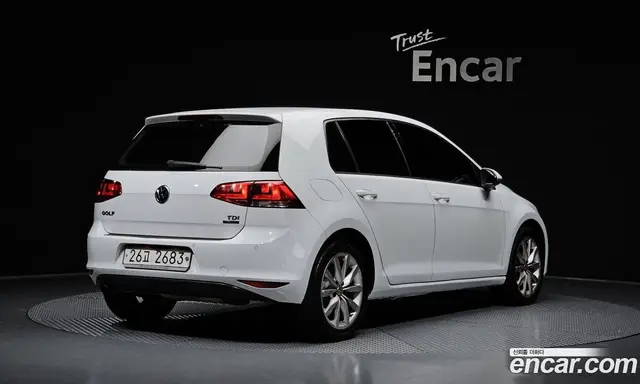 Volkswagen Golf 2014 1.6 автомат (гидро), миниатюра 2