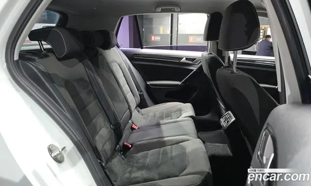 Volkswagen Golf 2014 1.6 автомат (гидро), миниатюра 11
