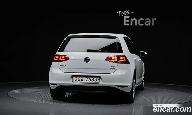 Volkswagen Golf 2014 1.6 автомат (гидро), миниатюра 4