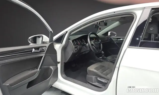Volkswagen Golf 2014 1.6 автомат (гидро), миниатюра 10