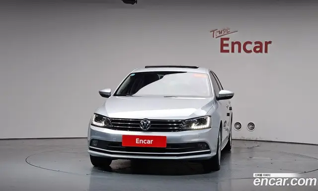 Volkswagen Jetta 2015 2.0 автомат (гидро), миниатюра 2