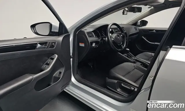 Volkswagen Jetta 2015 2.0 автомат (гидро), миниатюра 12