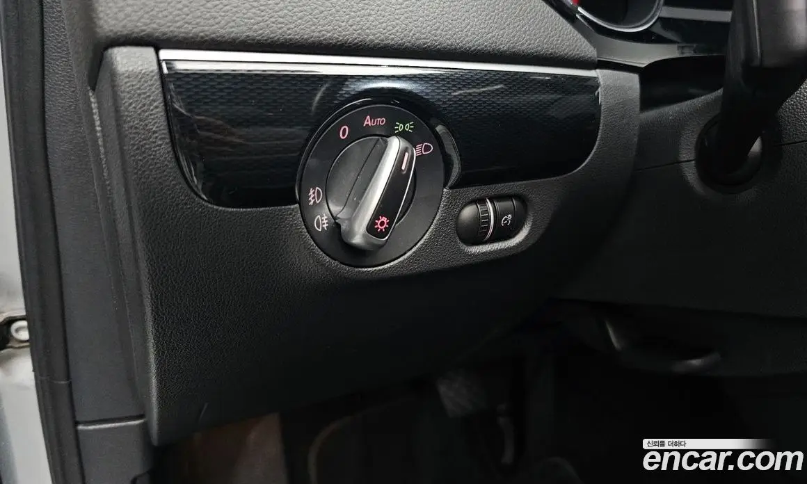 Volkswagen Jetta 2015 2.0 автомат (гидро), фото 24