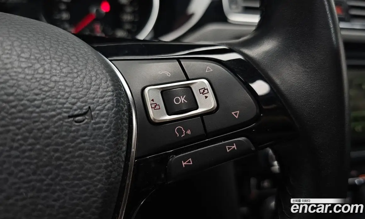 Volkswagen Jetta 2015 2.0 автомат (гидро), фото 27
