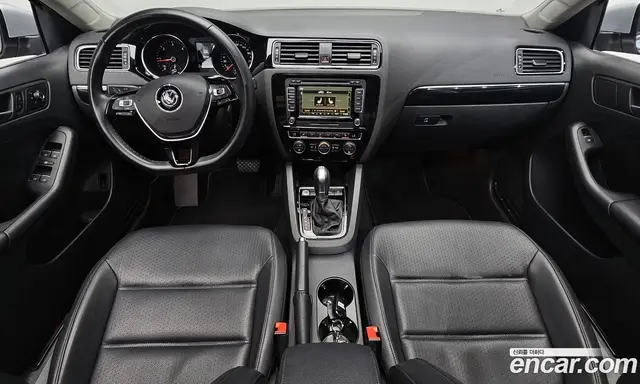 Volkswagen Jetta 2015 2.0 автомат (гидро), миниатюра 9