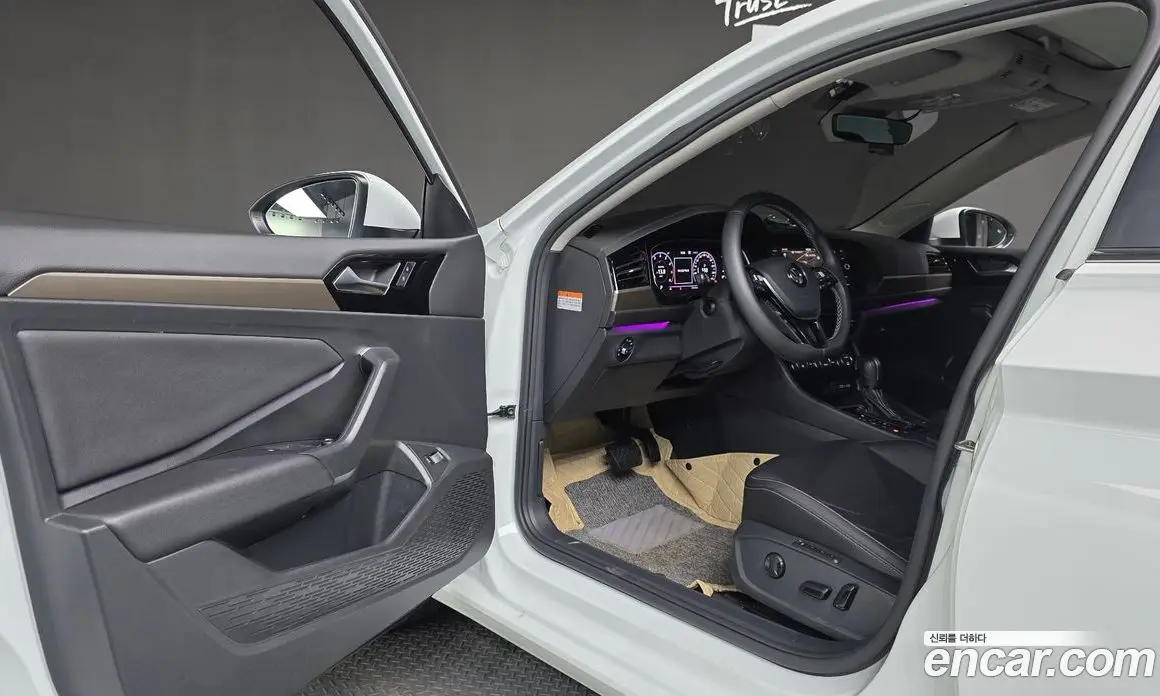 Volkswagen Jetta 2021 1.4 автомат (гидро), фото 13