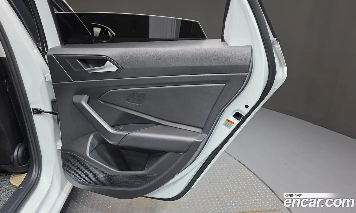 Volkswagen Jetta 2021 1.4 автомат (гидро), фото 15