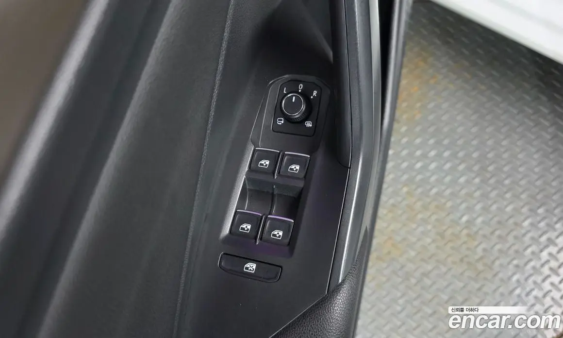 Volkswagen Jetta 2021 1.4 автомат (гидро), фото 17