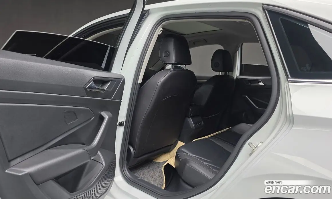 Volkswagen Jetta 2021 1.4 автомат (гидро), фото 22