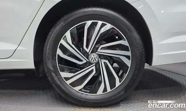 Volkswagen Jetta 2021 1.4 автомат (гидро), миниатюра 7
