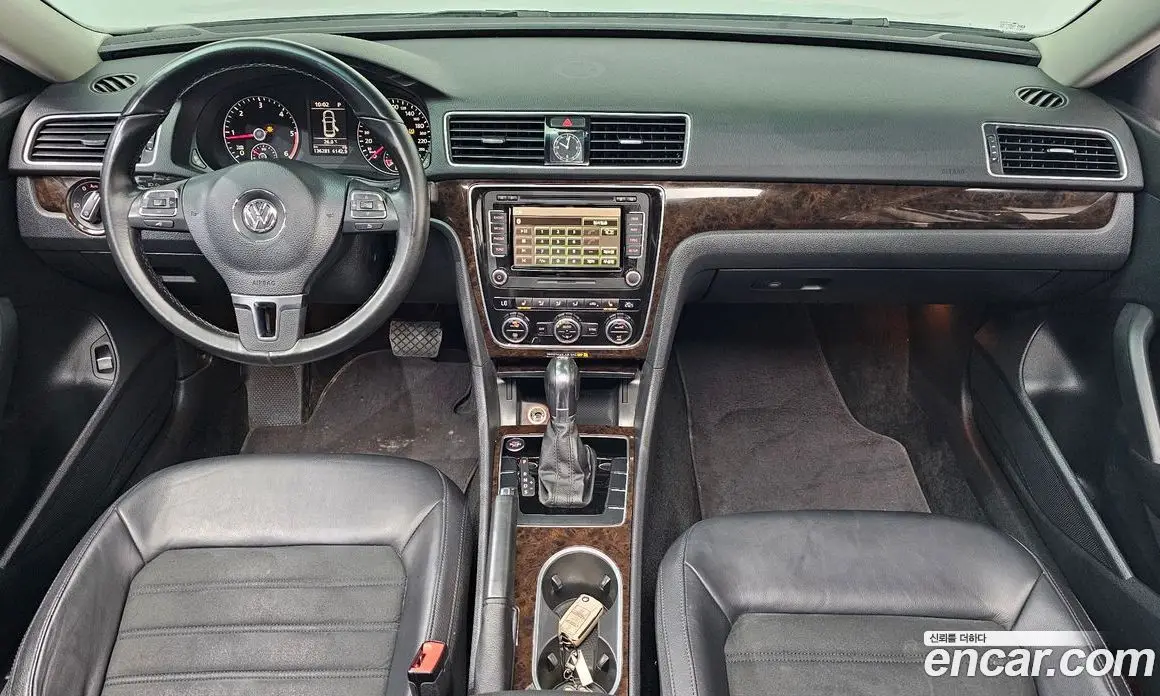 Volkswagen Passat 2014 2.0 автомат (гидро), фото 9