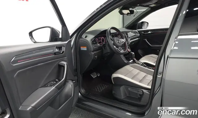 Volkswagen T-Roc 2021 2.0 автомат (гидро), миниатюра 12