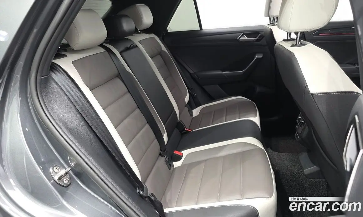Volkswagen T-Roc 2021 2.0 автомат (гидро), фото 17