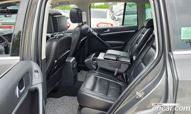 Volkswagen Tiguan 2015 2.0 автомат (гидро), миниатюра 11