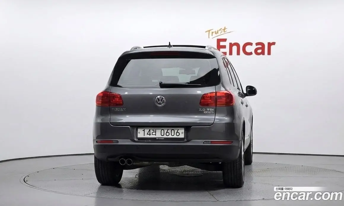 Volkswagen Tiguan 2015 2.0 автомат (гидро), фото 4
