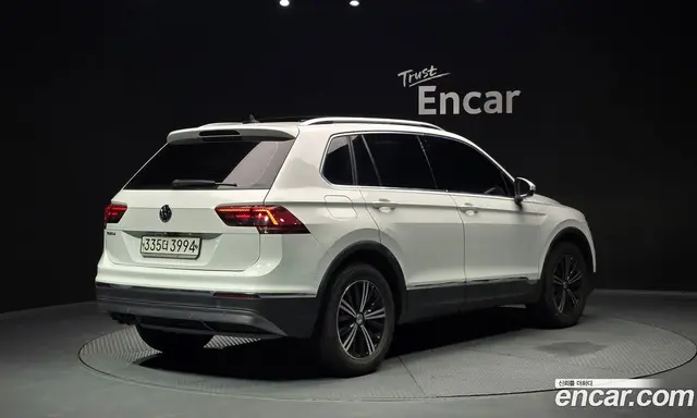 Volkswagen Tiguan 2019 2.0 автомат (гидро), миниатюра 2