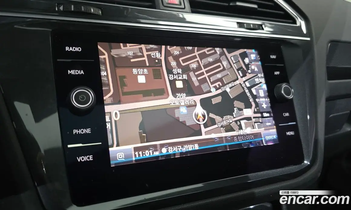 Volkswagen Tiguan 2019 2.0 автомат (гидро), фото 14