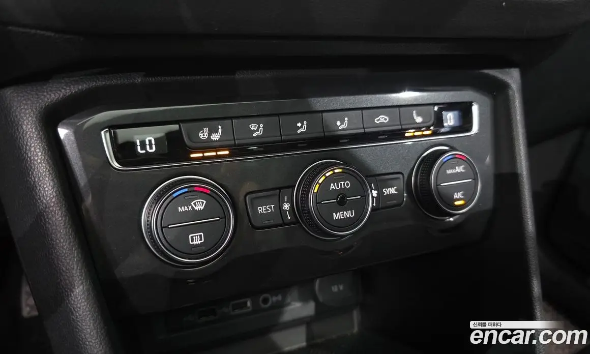 Volkswagen Tiguan 2019 2.0 автомат (гидро), фото 16