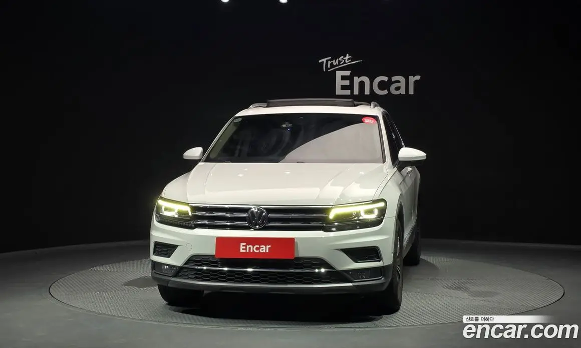 Volkswagen Tiguan 2019 2.0 автомат (гидро), фото 3