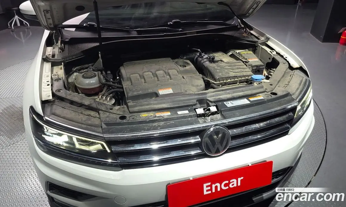 Volkswagen Tiguan 2019 2.0 автомат (гидро), фото 6