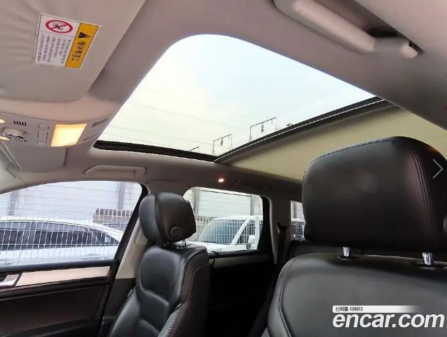 Volkswagen Touareg 2012 3.0 автомат (гидро), фото 18