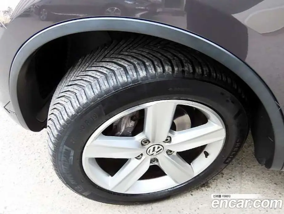 Volkswagen Touareg 2012 3.0 автомат (гидро), фото 5