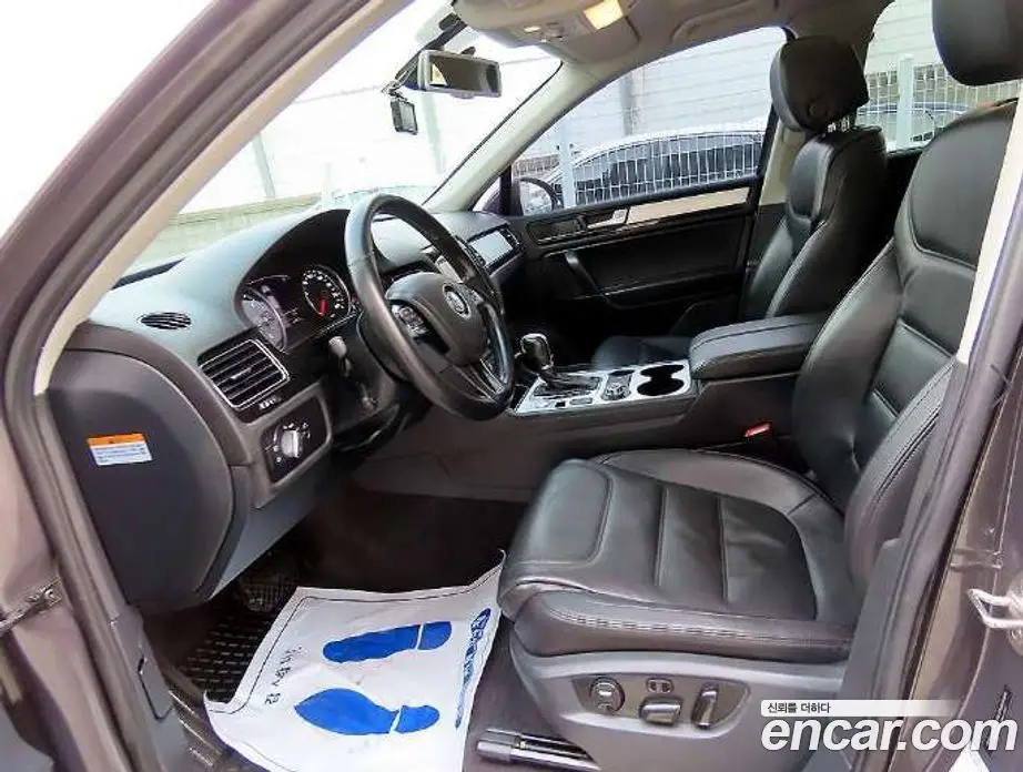 Volkswagen Touareg 2012 3.0 автомат (гидро), фото 10